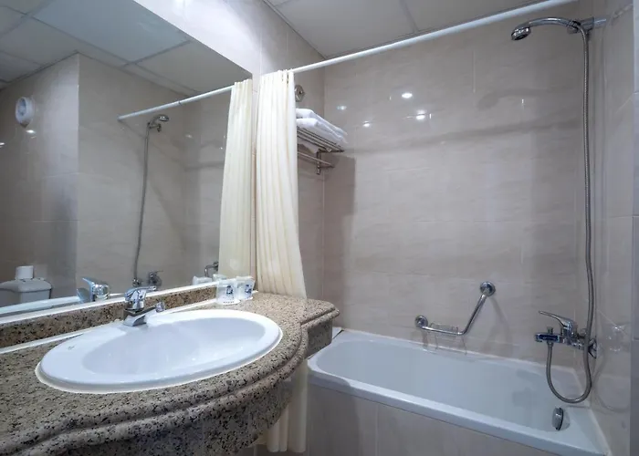 Bella Vista Families And Couples Only Курортный комплекс 4*
