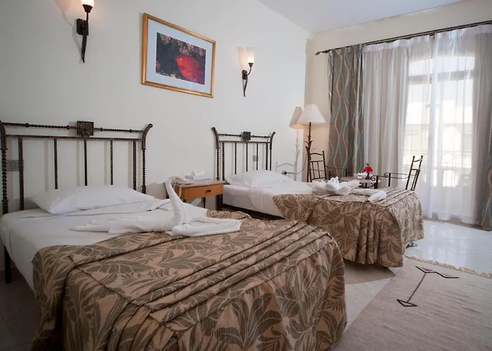Курортный комплекс Bella Vista Families And Couples Only 4*