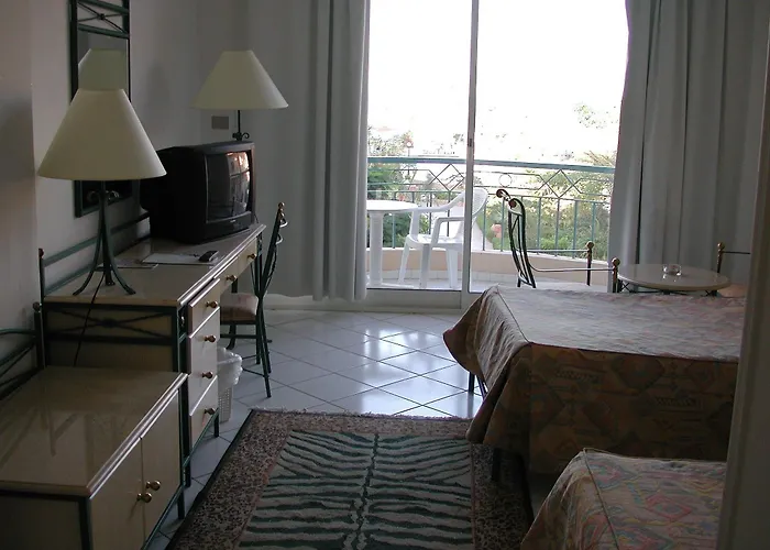 Bella Vista Families And Couples Only 4*