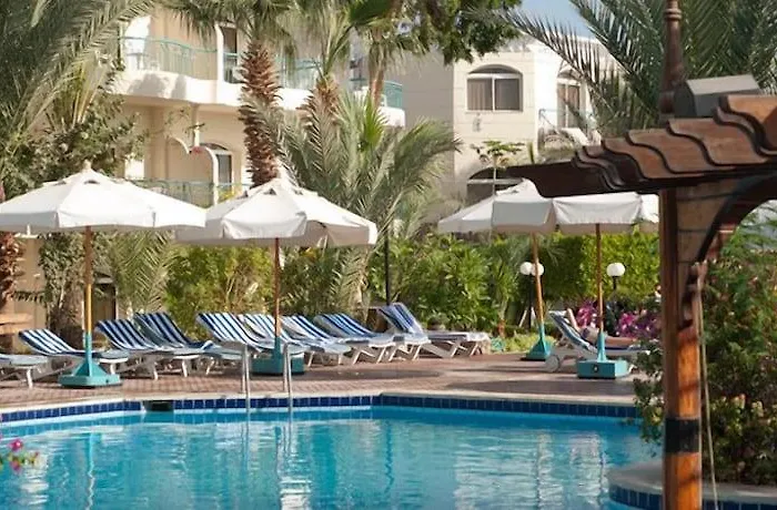 Bella Vista Families And Couples Only 4* Хургада