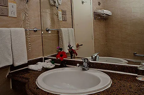 Bella Vista Families And Couples Only Курортный комплекс Хургада