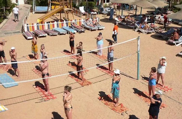 Bella Vista Families And Couples Only 4* Хургада