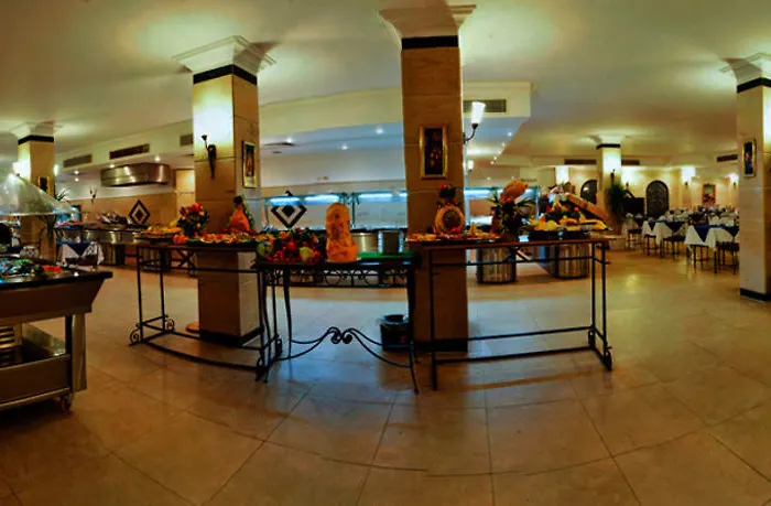 Bella Vista Families And Couples Only 4*