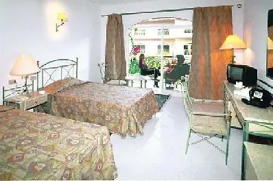 Курортный комплекс Bella Vista Families And Couples Only 4*